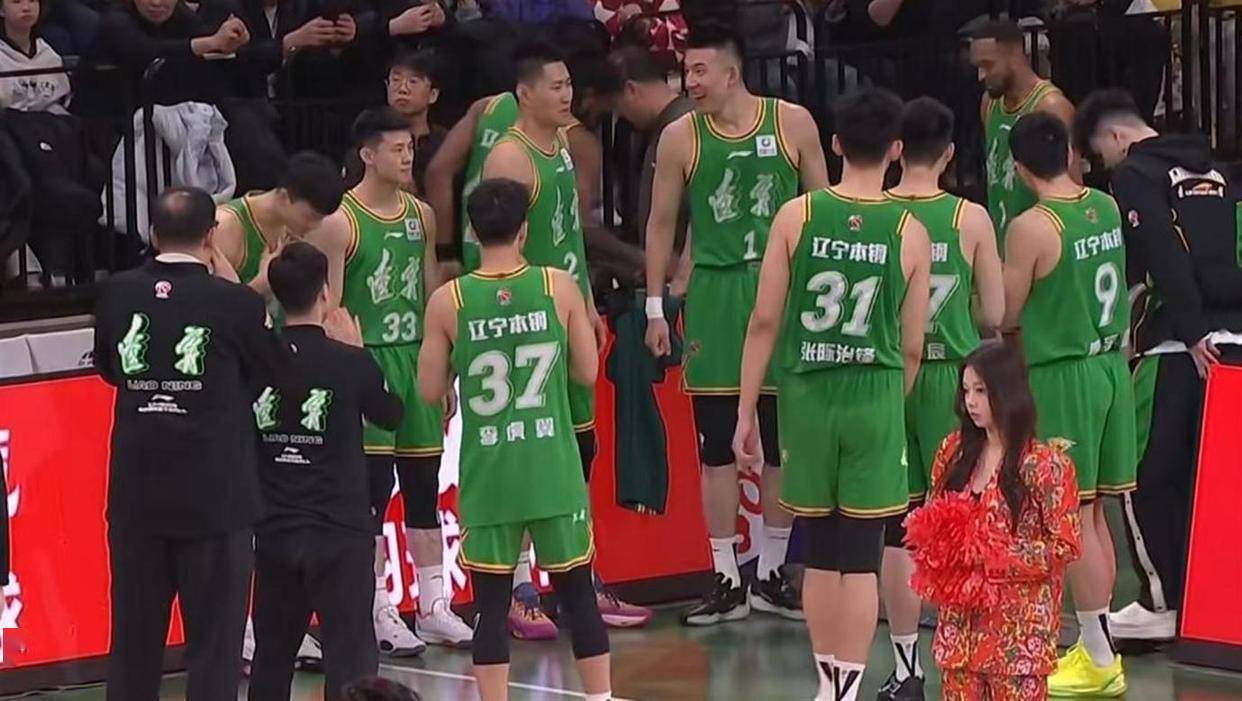 今晨突围战来临，辽宁本钢围绕全明星赛刷新队史纪录，球迷炸锅，高层口径保持一致的简单介绍